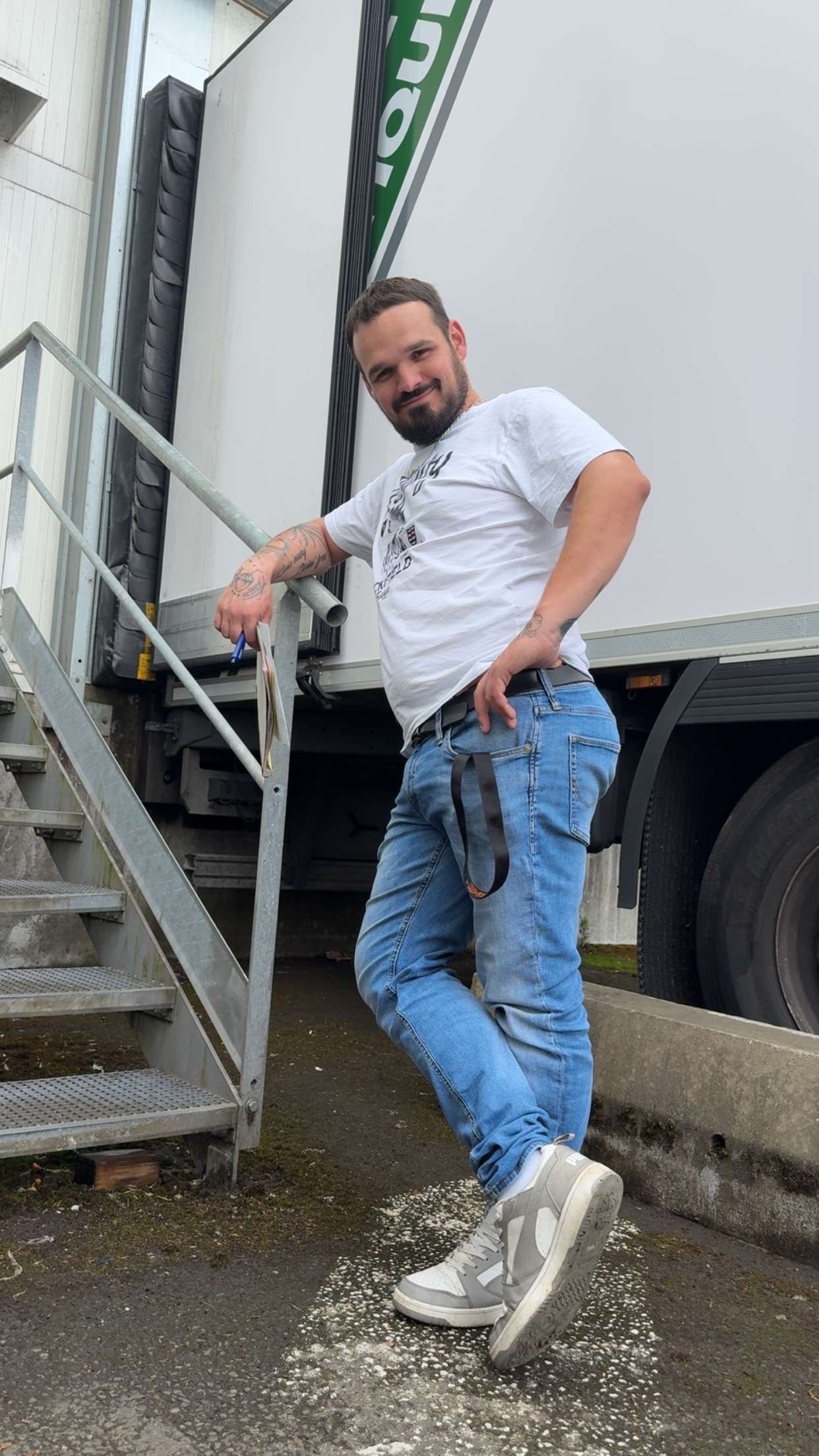 Profil de Pier, 36 ans, Libertine à Lamarche