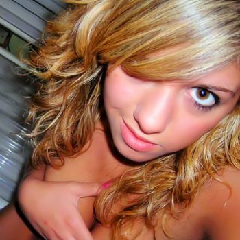 Profil de Scolastique, 31 ans, Libertine à Saint-François-Xavier-de-Brompton