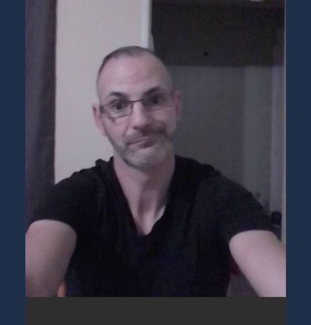 Profil de Cyrile, 45 ans, Libertine à Grayson