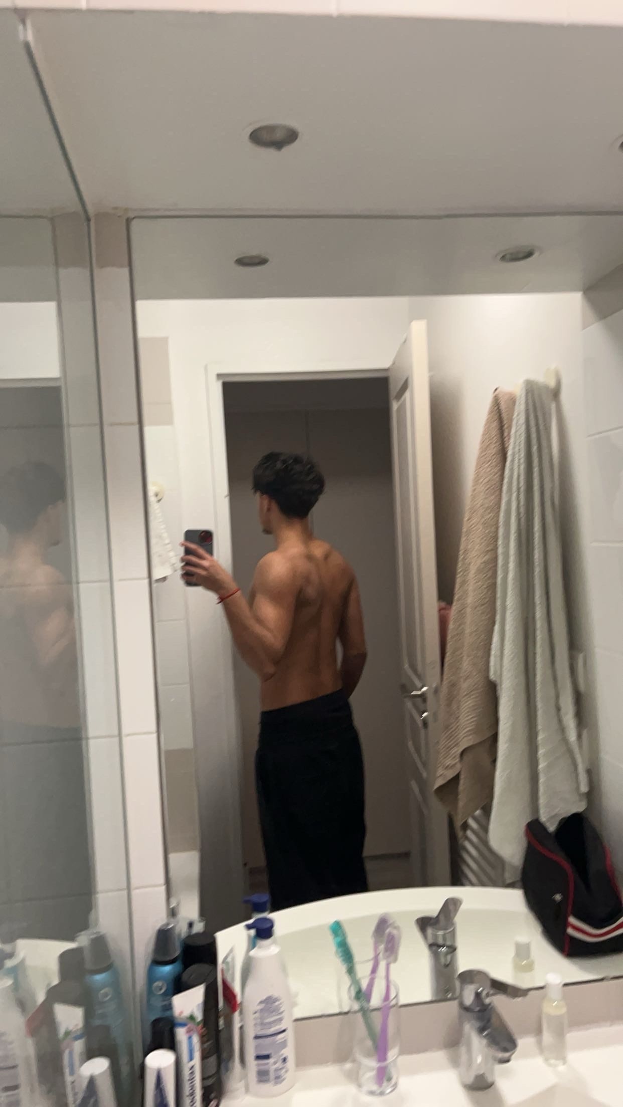 Profil de Forrest, 20 ans, Libertine à Trinity