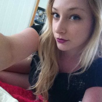 Profil de Miangaly, 26 ans, Libertine à Rivière-au-Tonnerre