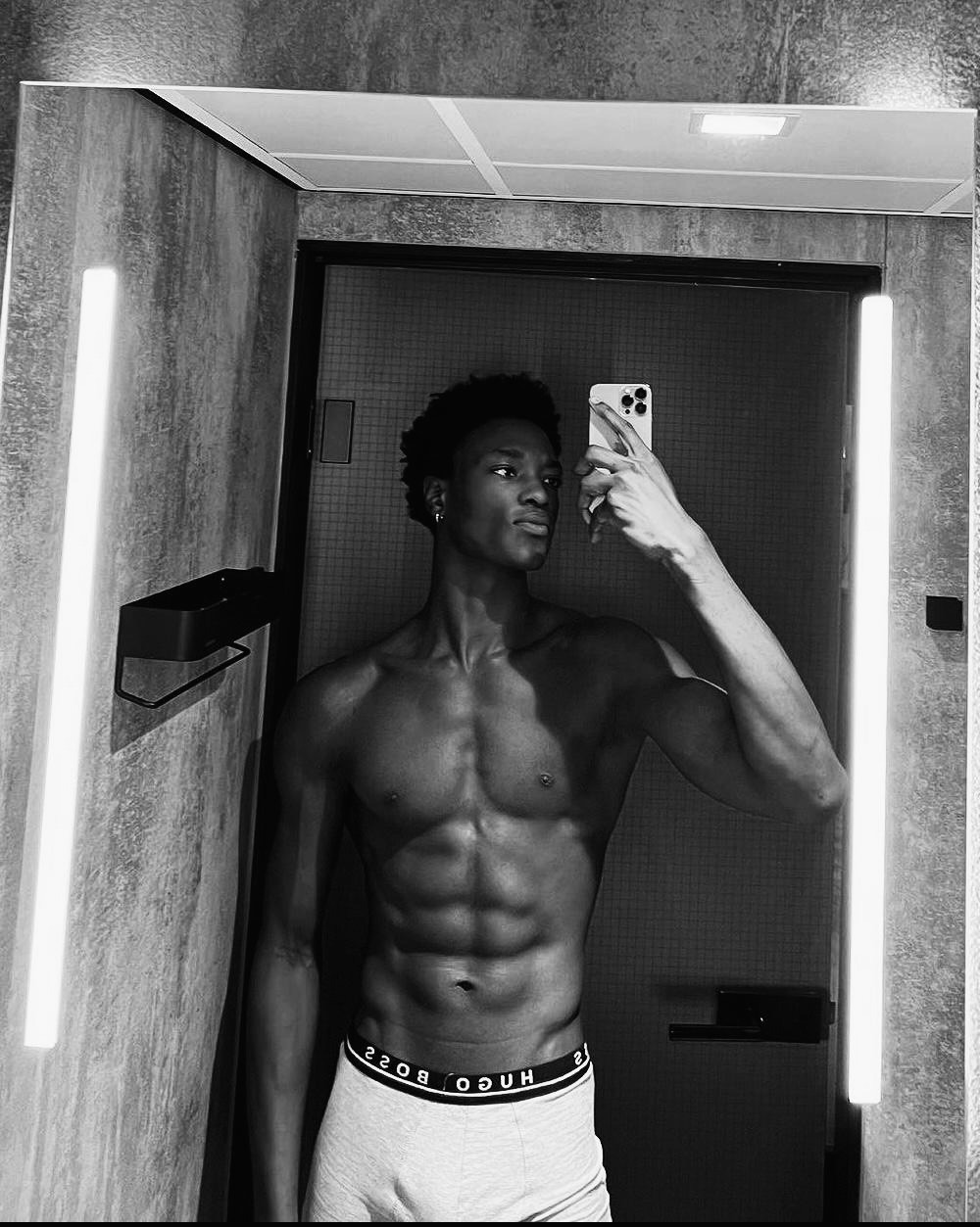 Profil de Conan, 27 ans, Libertine à Kelvington