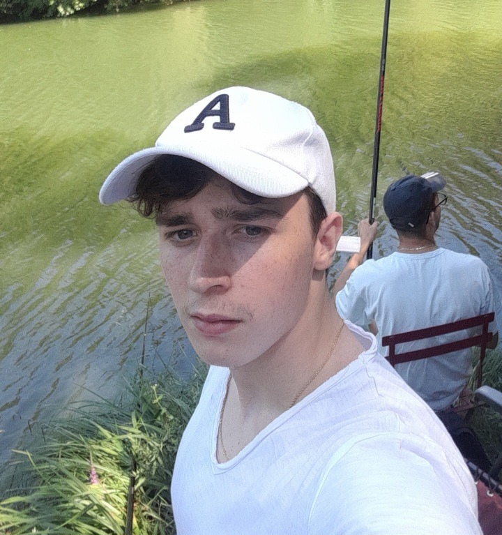 Profil de Noredine, 23 ans, Libertine à Saint-Lambert