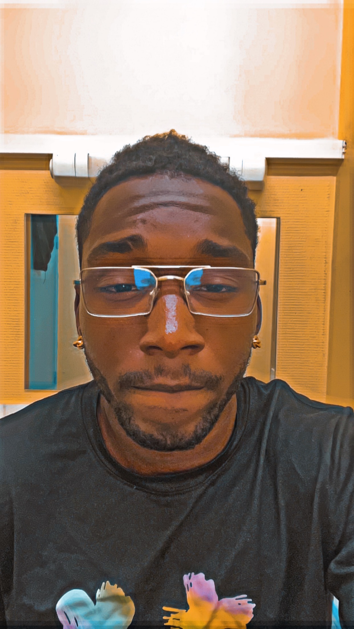 Profil de Madhi, 22 ans, Libertine à Arvida