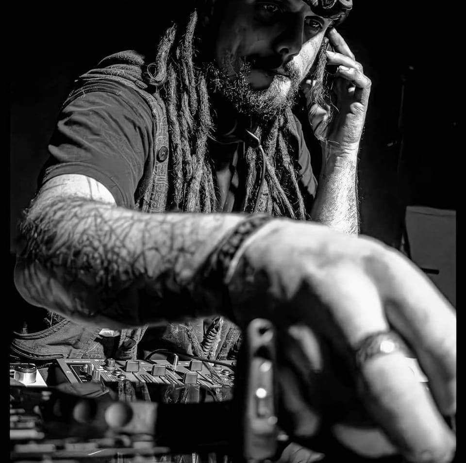 Profil de Kengy, 37 ans, Libertine à Sainte-Marthe