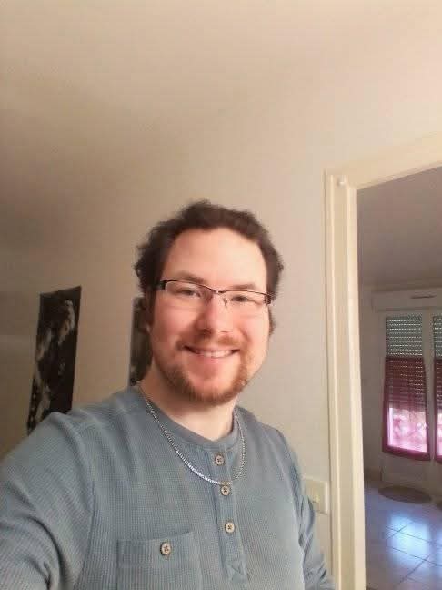 Profil de Aladin, 30 ans, Libertine à Faraday