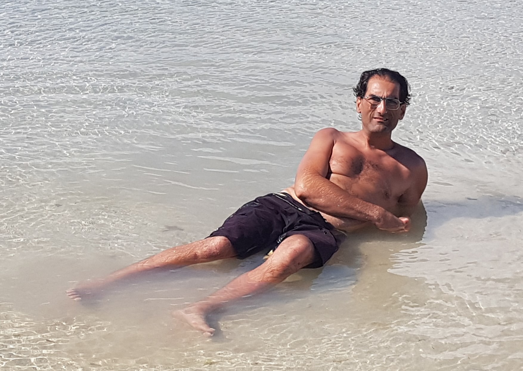 Profil de Benyoucef, 50 ans, Libertine à Rushoon