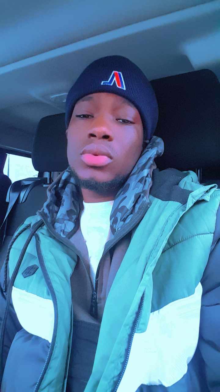 Profil de Gille, 23 ans, Libertine à Saint-Édouard