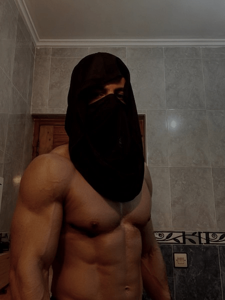 Profil de Enogat, 21 ans, Libertine à Biggar