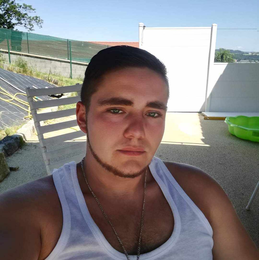 Profil de Kristopher, 29 ans, Libertine à Mayerthorpe