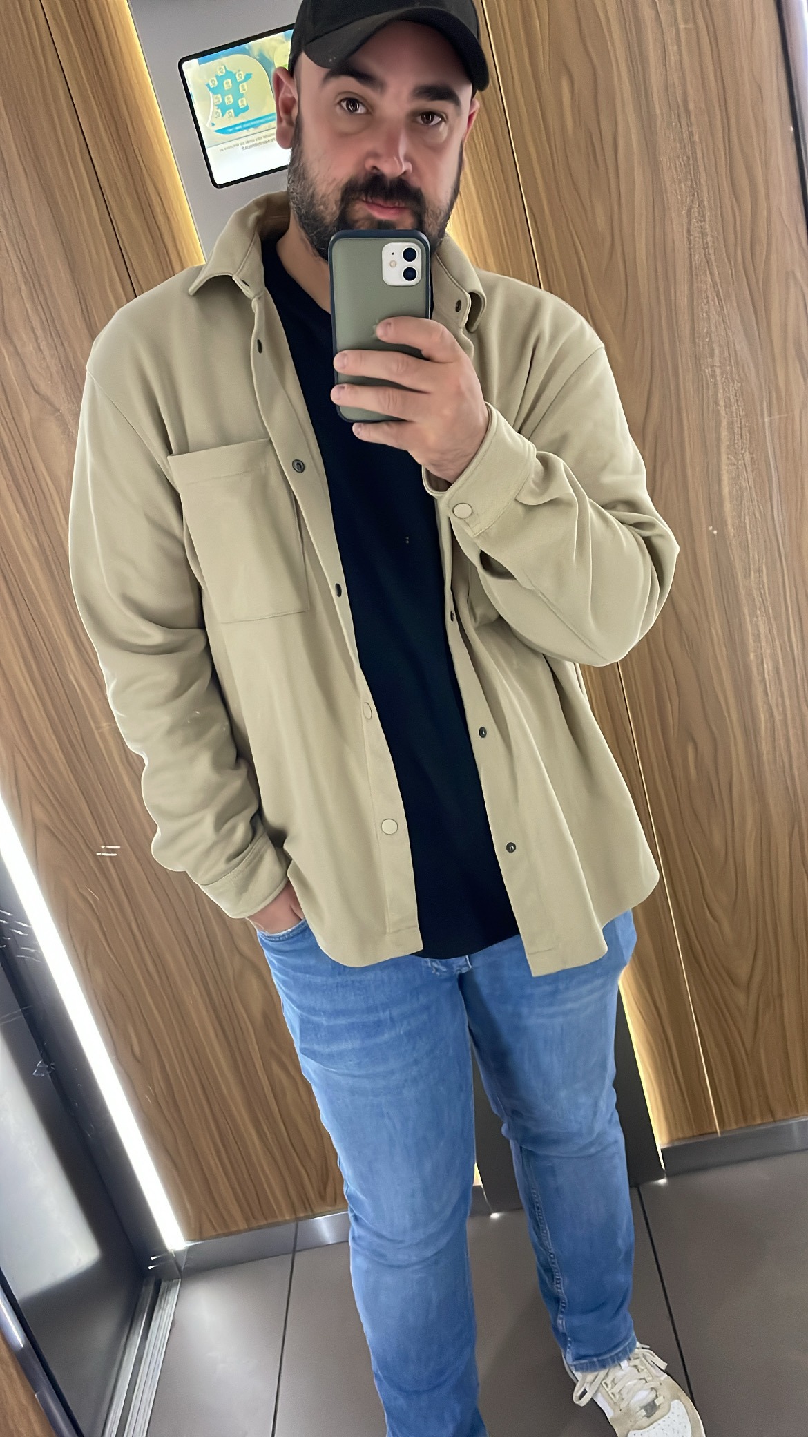 Profil de Morad, 31 ans, Libertine à Brossard