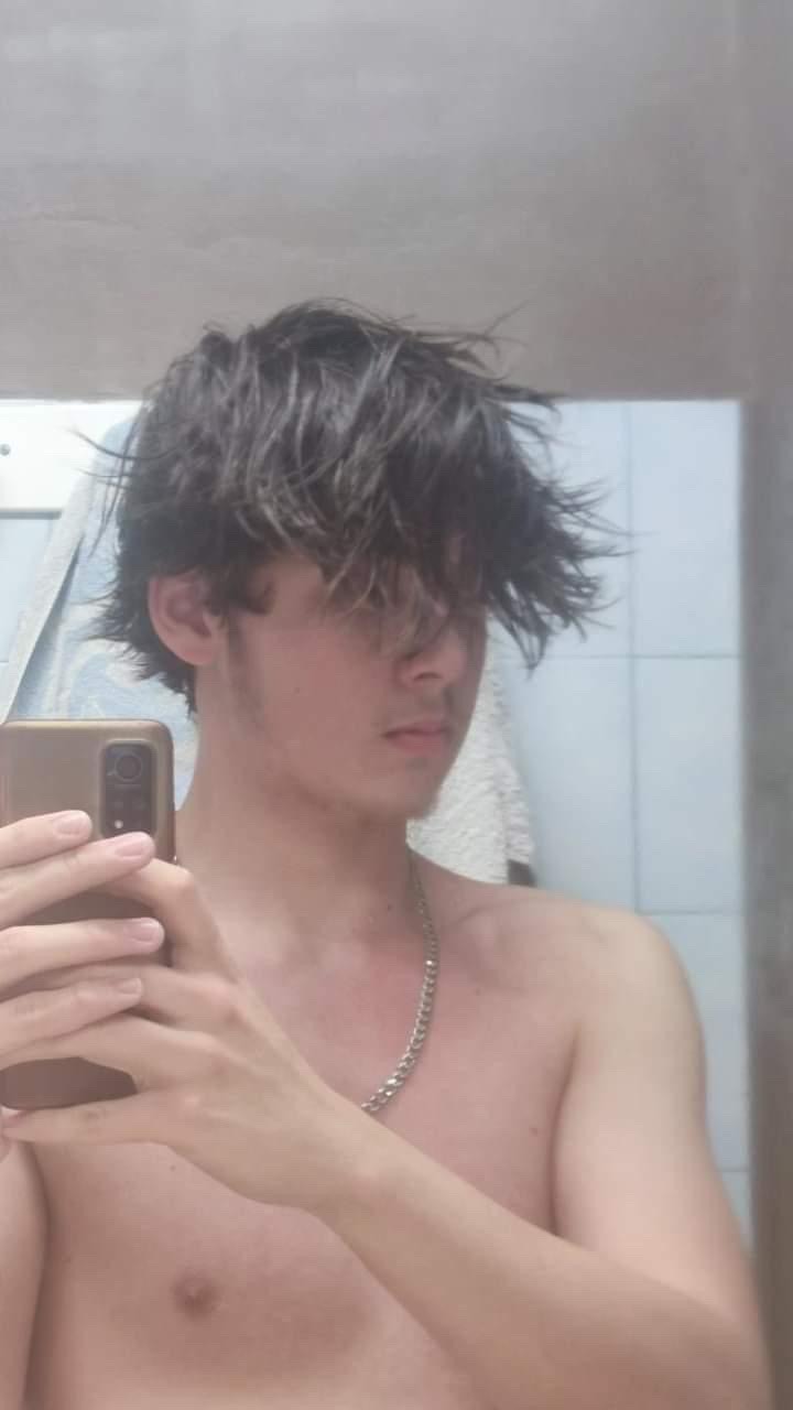 Profil de Djeffrey, 18 ans, Libertine à Saint-Bernard