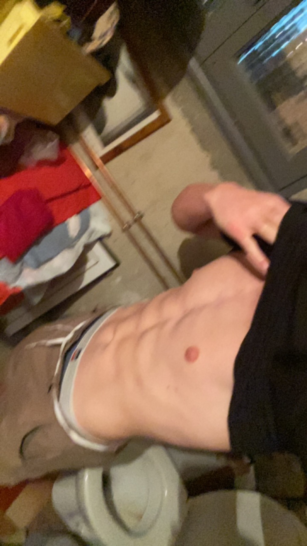 Profil de Benaouda, 23 ans, Libertine à Saint-Adalbert