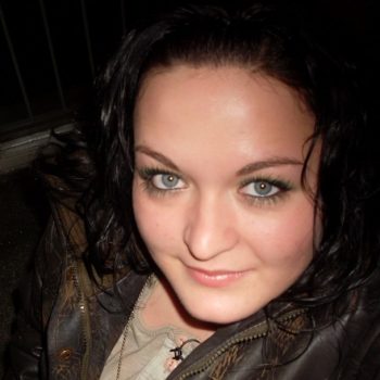 Profil de Edona, 31 ans, Libertine à Saint-Bernard-de-Lacolle