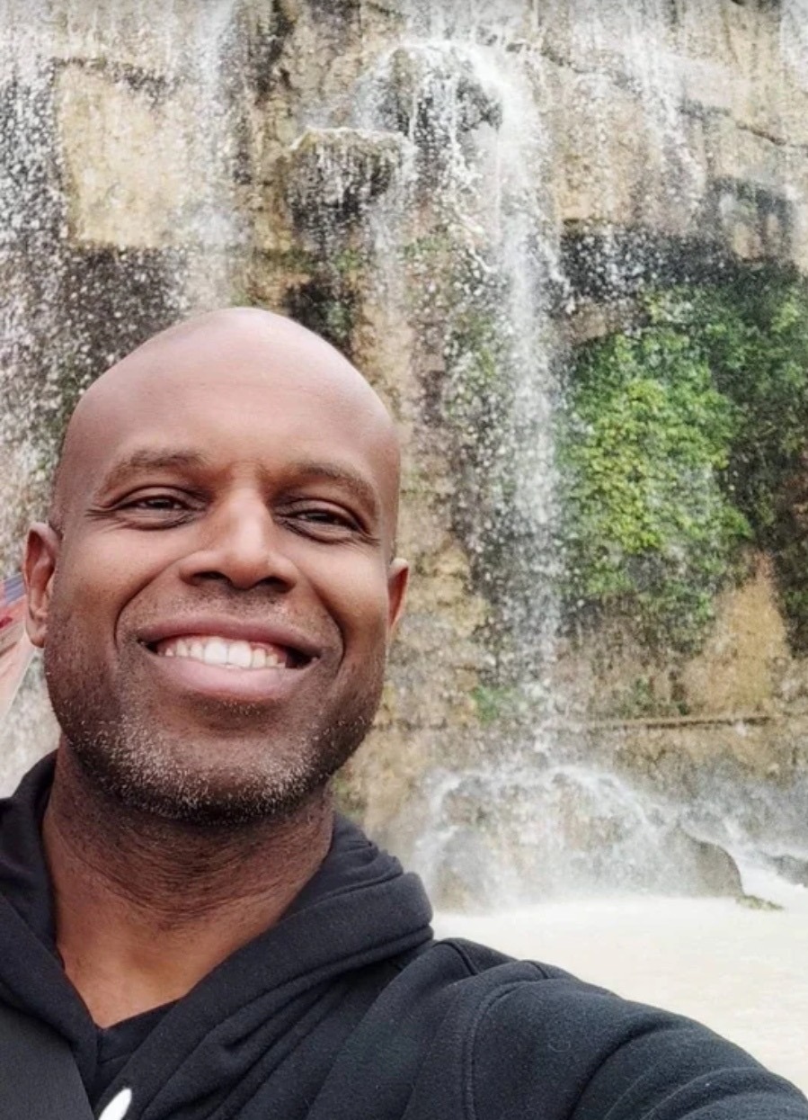 Profil de Yoro, 45 ans, Libertine à Leduc