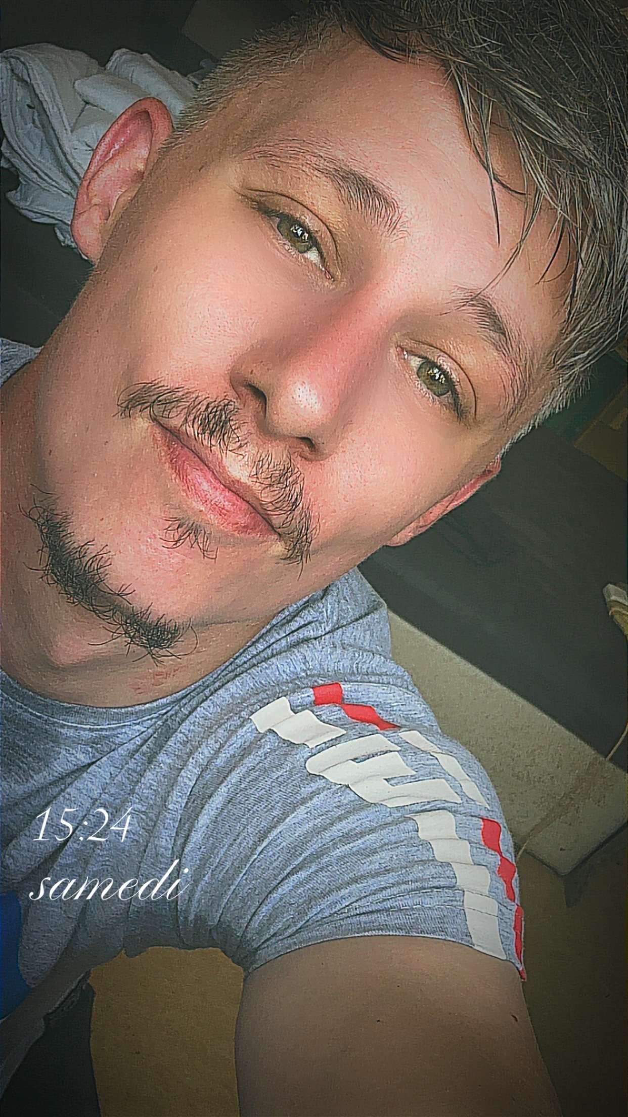 Profil de Nolwen, 33 ans, Libertine à Béarn