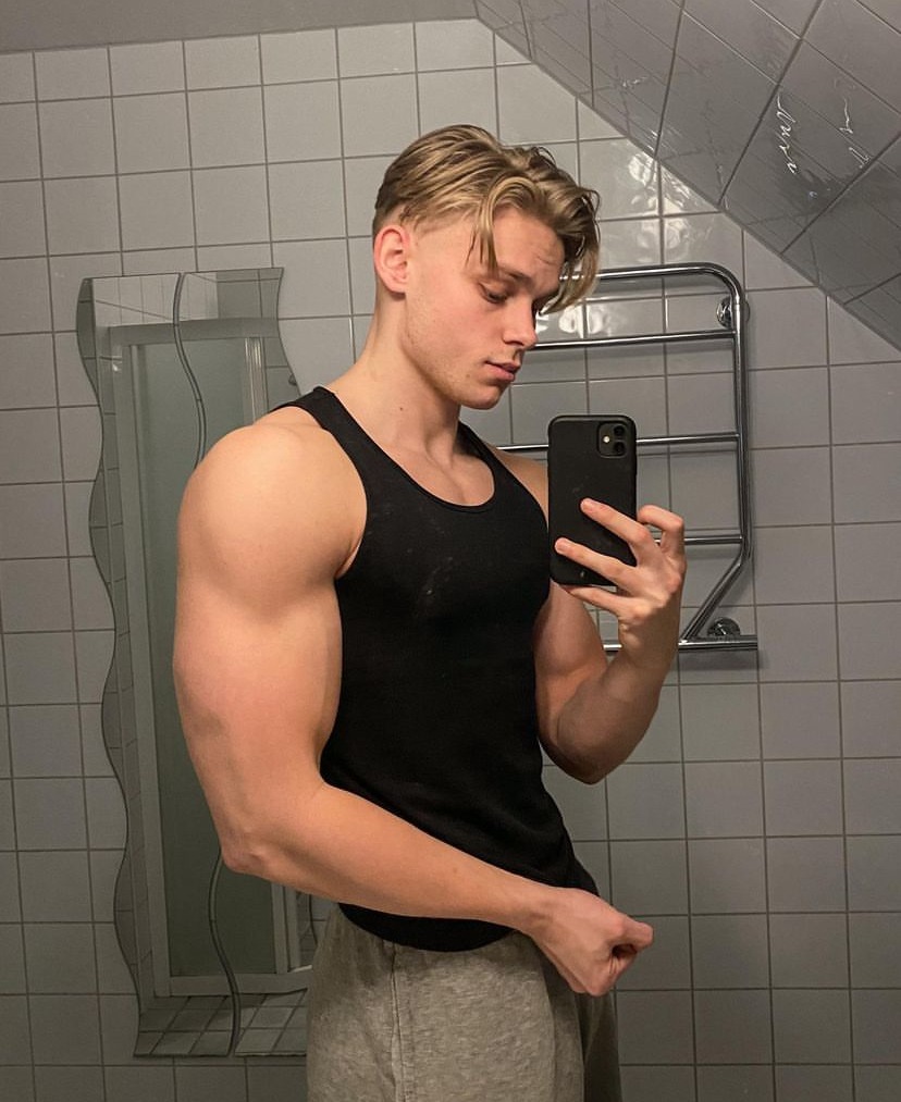 Profil de Noha, 21 ans, Libertine à Wetaskiwin