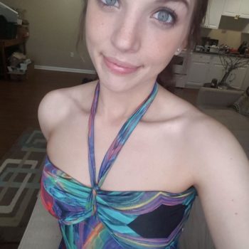 Profil de Tyfannie, 28 ans, Libertine à Saint-Pierre-Baptiste