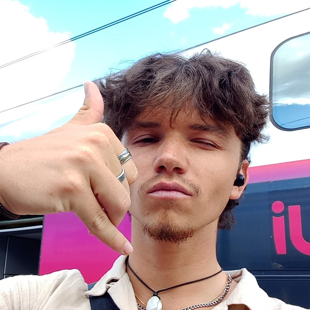 Profil de Nair, 25 ans, Libertine à Balgonie