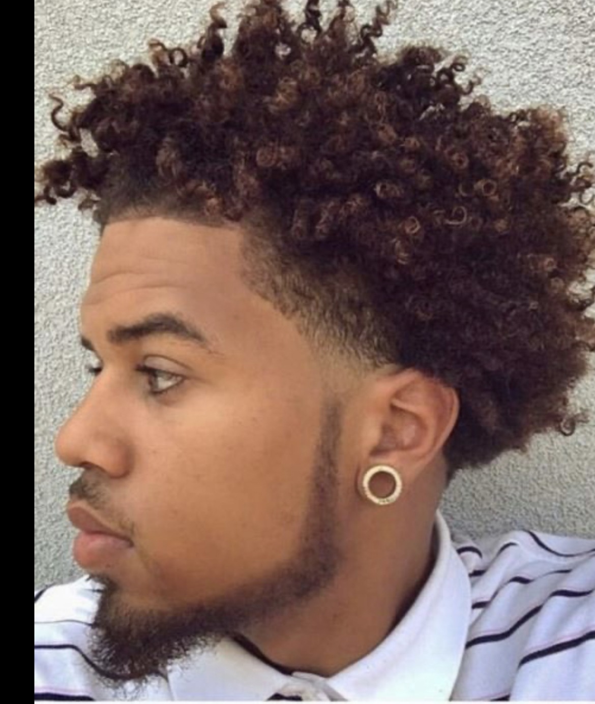 Profil de Léo, 29 ans, Libertine à Big Valley