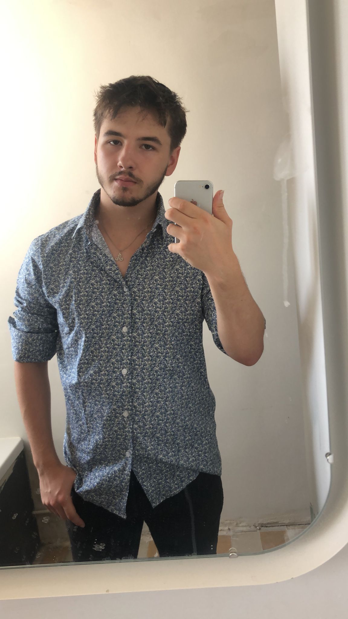 Profil de Seddik, 18 ans, Libertine à Robsart