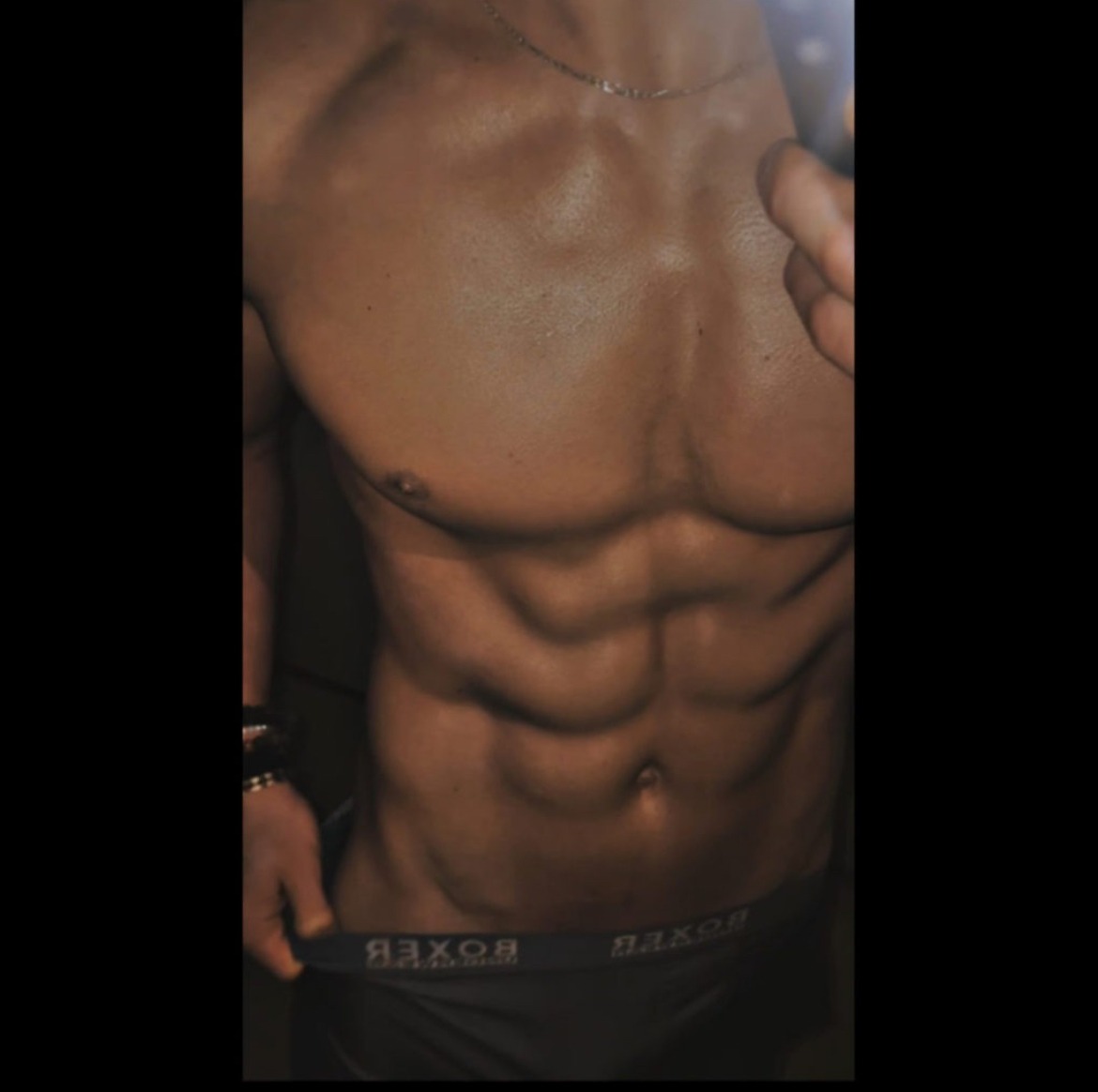 Profil de Serigne, 26 ans, Libertine à Leduc