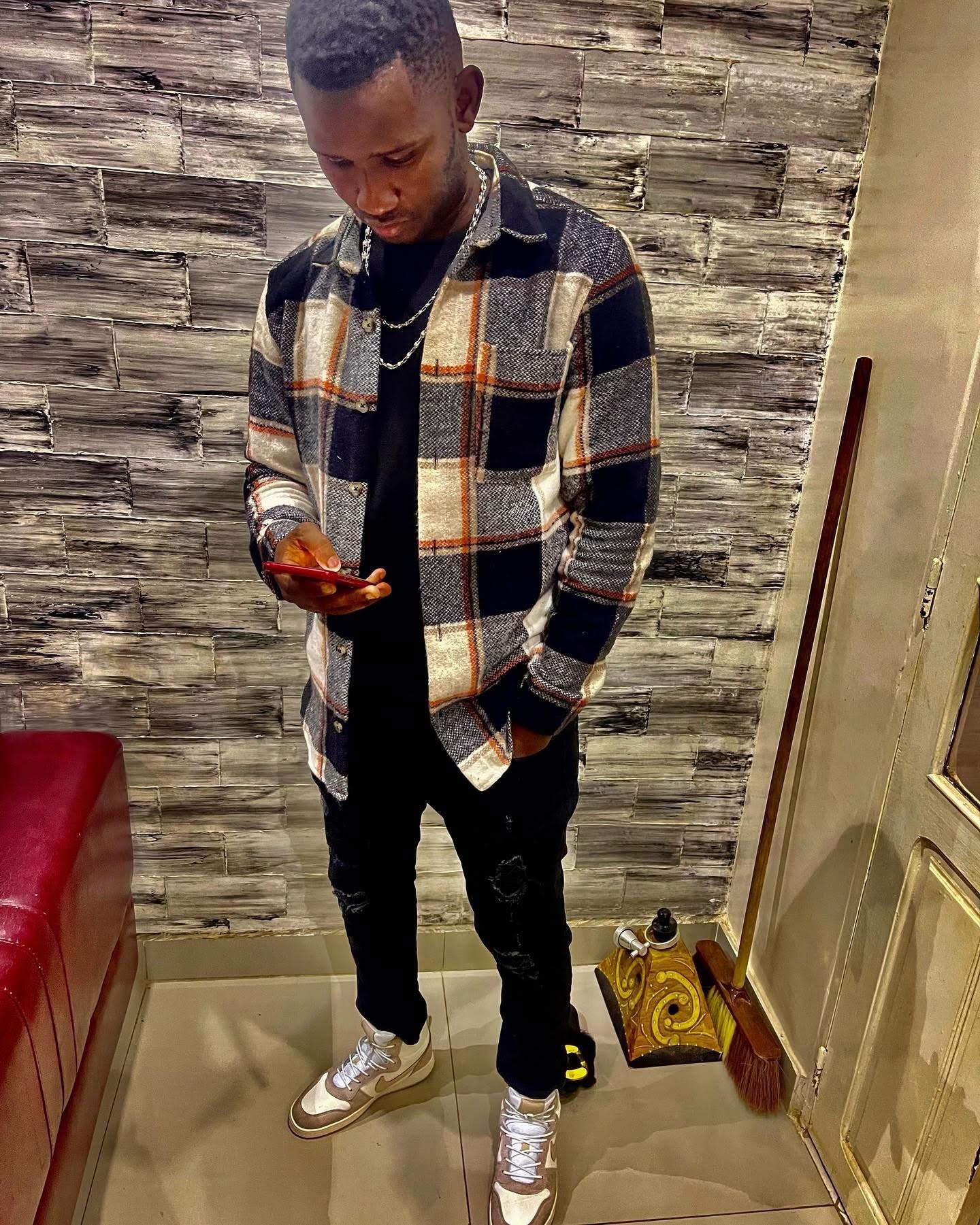 Profil de Enak, 34 ans, Libertine à Mayo