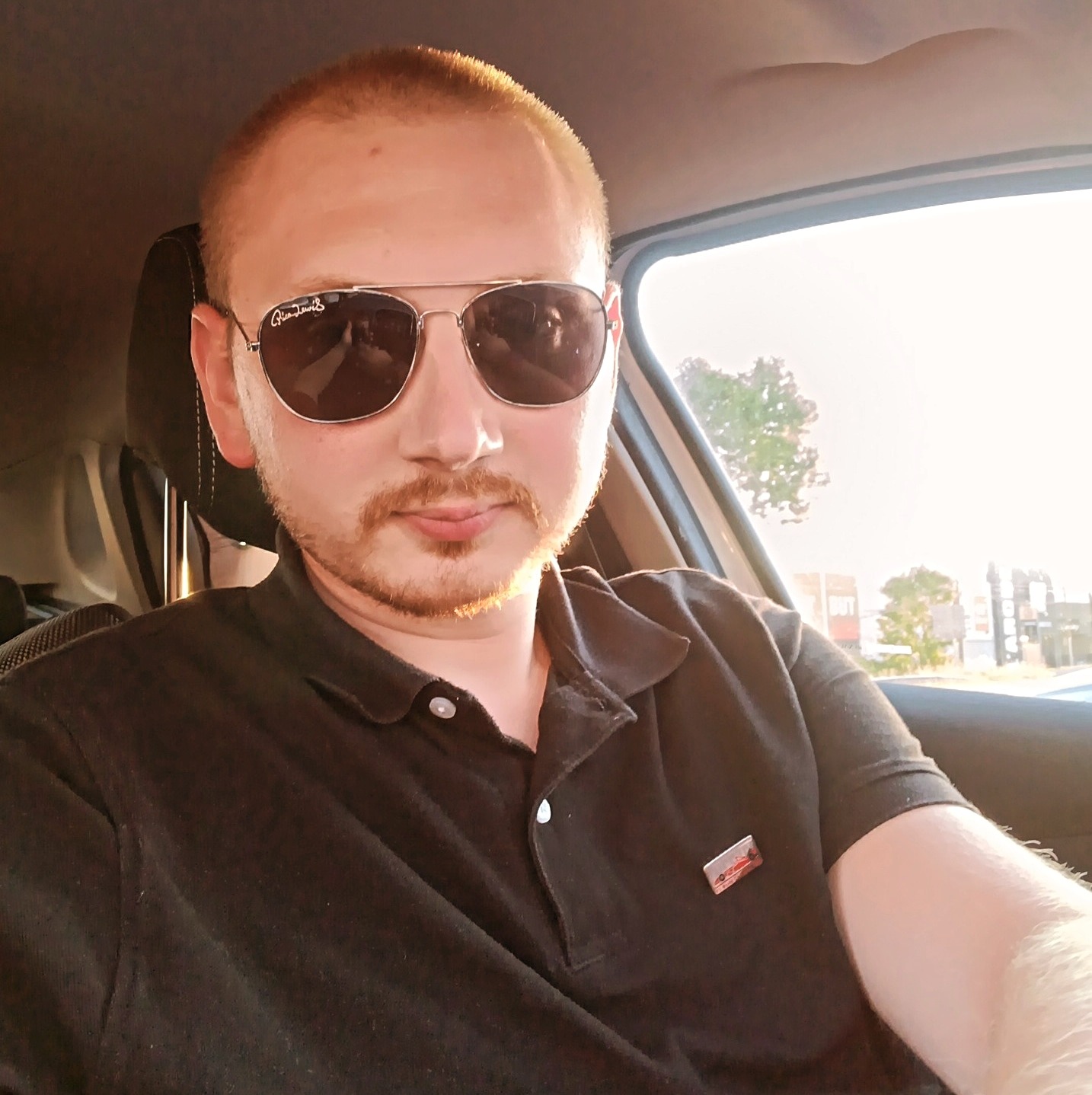 Profil de Eddine, 27 ans, Libertine à Ste. Rose