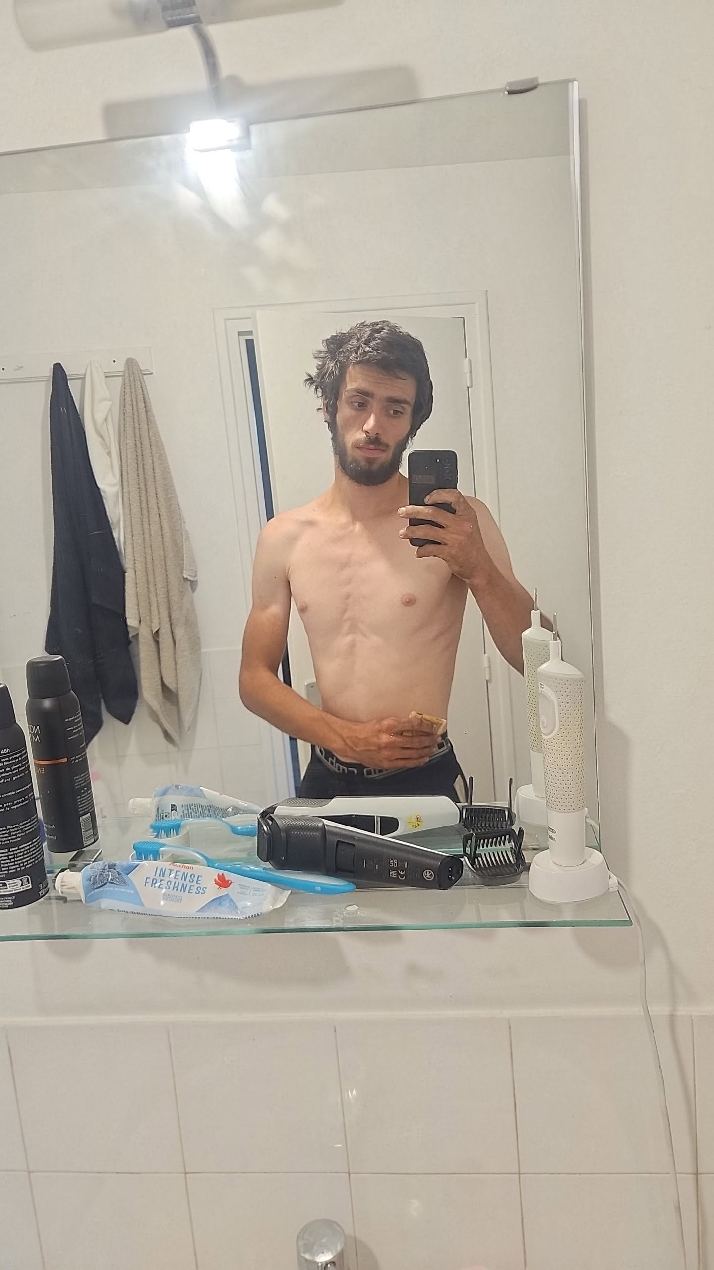 Profil de Angus, 23 ans, Libertine à Saint-Lambert