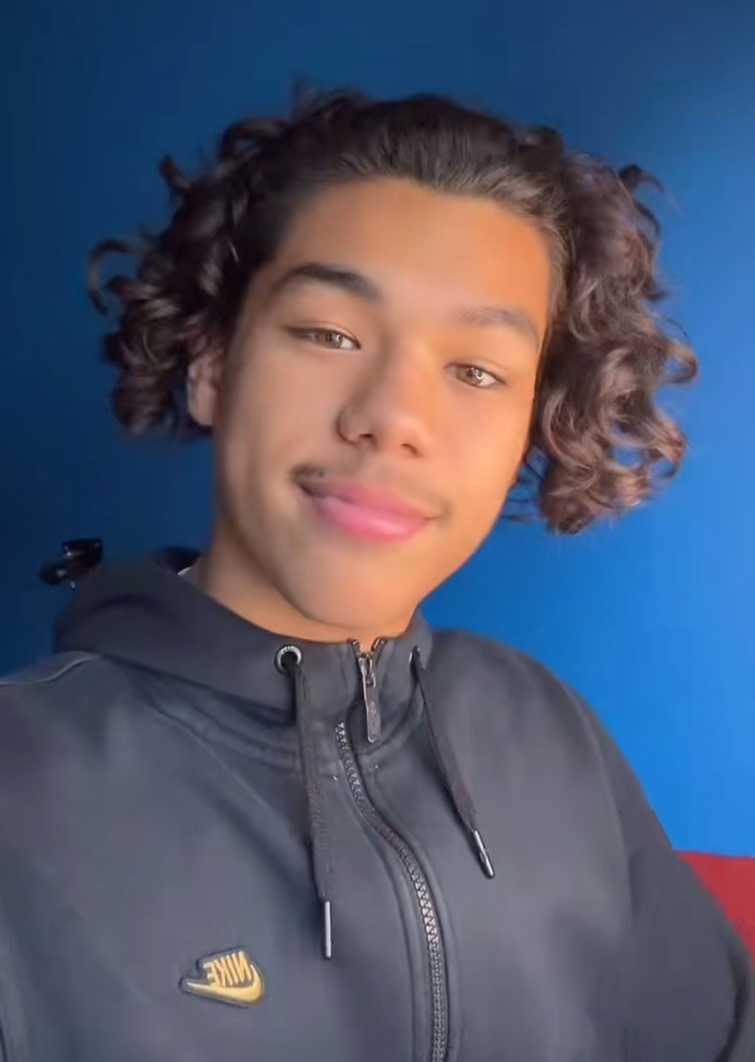 Profil de Abderrhamane, 20 ans, Libertine à Sainte-Eulalie