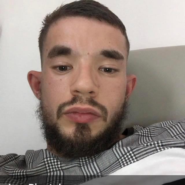 Profil de Abdelfetah, 27 ans, Libertine à Sedgewick