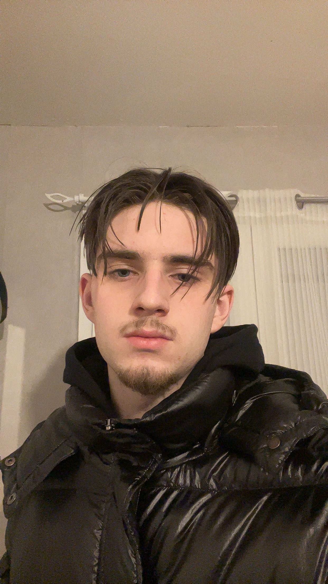 Profil de Enor, 22 ans, Libertine à Garnish