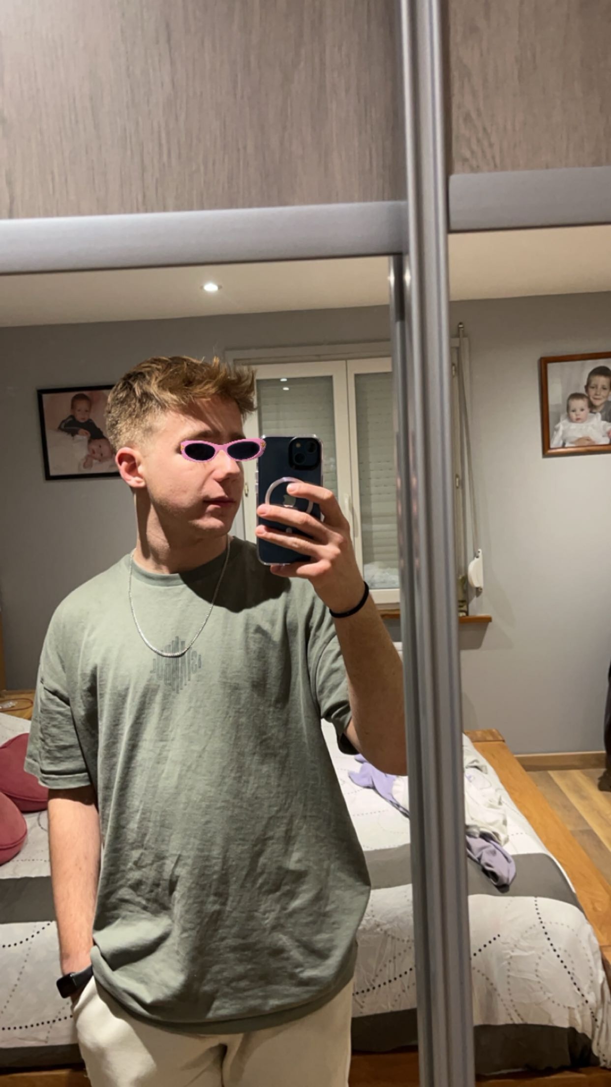 Profil de Mederick, 20 ans, Libertine à Sheho