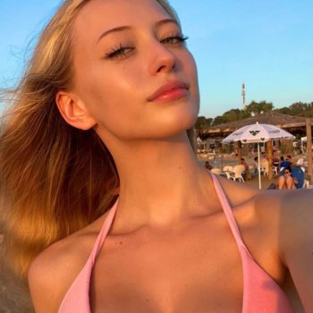 Profil de Eloina, 30 ans, Libertine à Callander