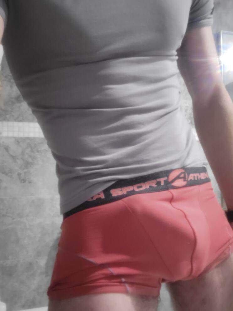 Profil de Hermann, 40 ans, Libertine à Saint-Magloire