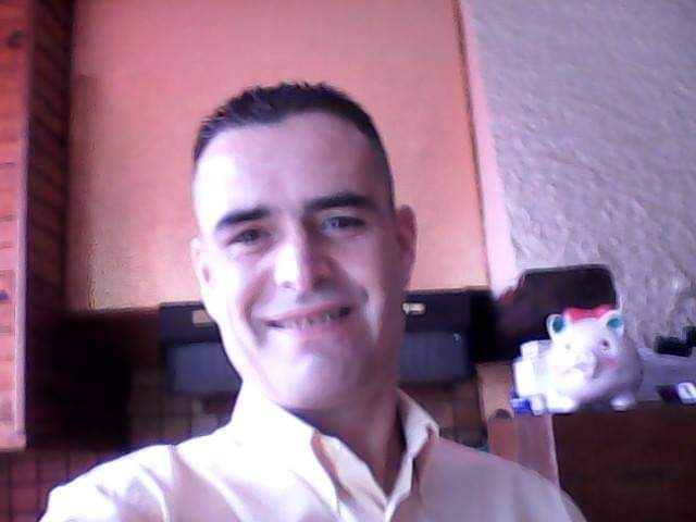 Profil de Djalil, 41 ans, Libertine à Sutton
